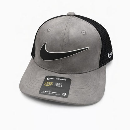 Gorras Plana Nike con Logo grande