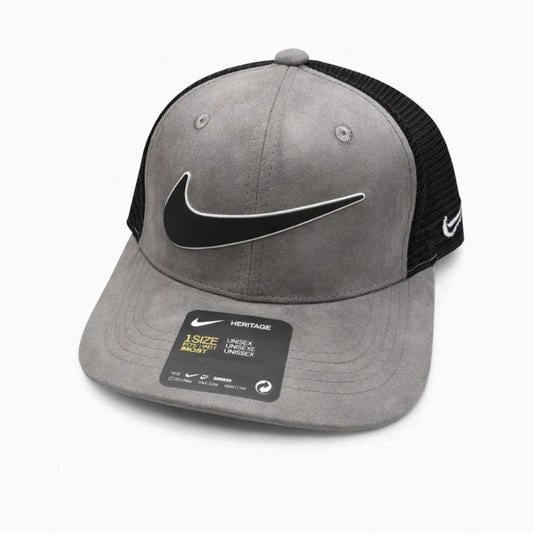Gorras Plana Nike con Logo grande