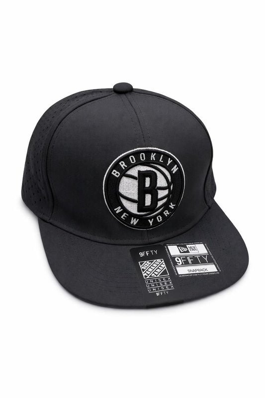 GORRA PLANA BROOKLYN NEGRA