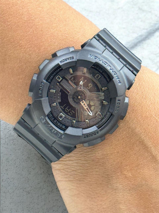 RELOJ BABY G - GRIS OSCURO