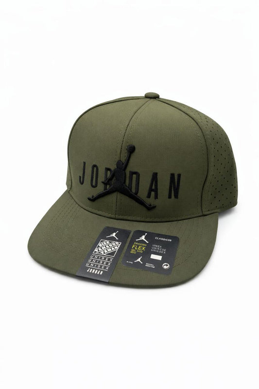 GORRA PLANA JORDAN VERDE MILITAR